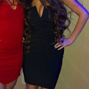 V dress/low cut dress